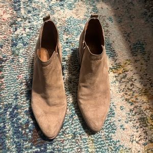 Gently worn suede ankle booties from Franco Sarto. size 6. Run TTS.